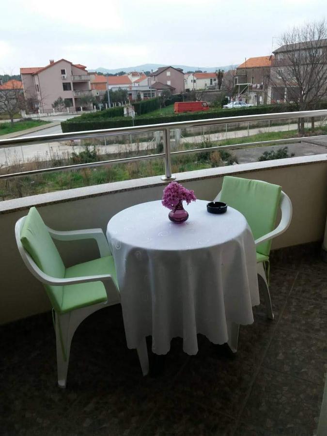 Angie Biograd Na Moru